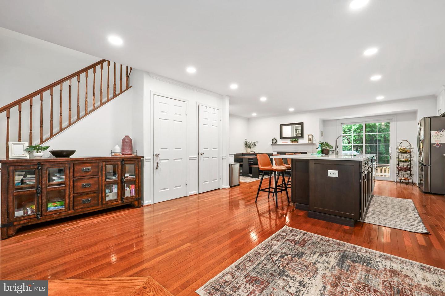 3950 TALLOW TREE PL, FAIRFAX, Virginia 22033, 4 Bedrooms Bedrooms, 3 Rooms Rooms,3 BathroomsBathrooms,Residential,For sale,3950 TALLOW TREE PL,VAFX2242944 MLS # VAFX2242944