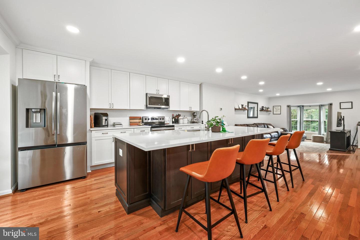 3950 TALLOW TREE PL, FAIRFAX, Virginia 22033, 4 Bedrooms Bedrooms, 3 Rooms Rooms,3 BathroomsBathrooms,Residential,For sale,3950 TALLOW TREE PL,VAFX2242944 MLS # VAFX2242944
