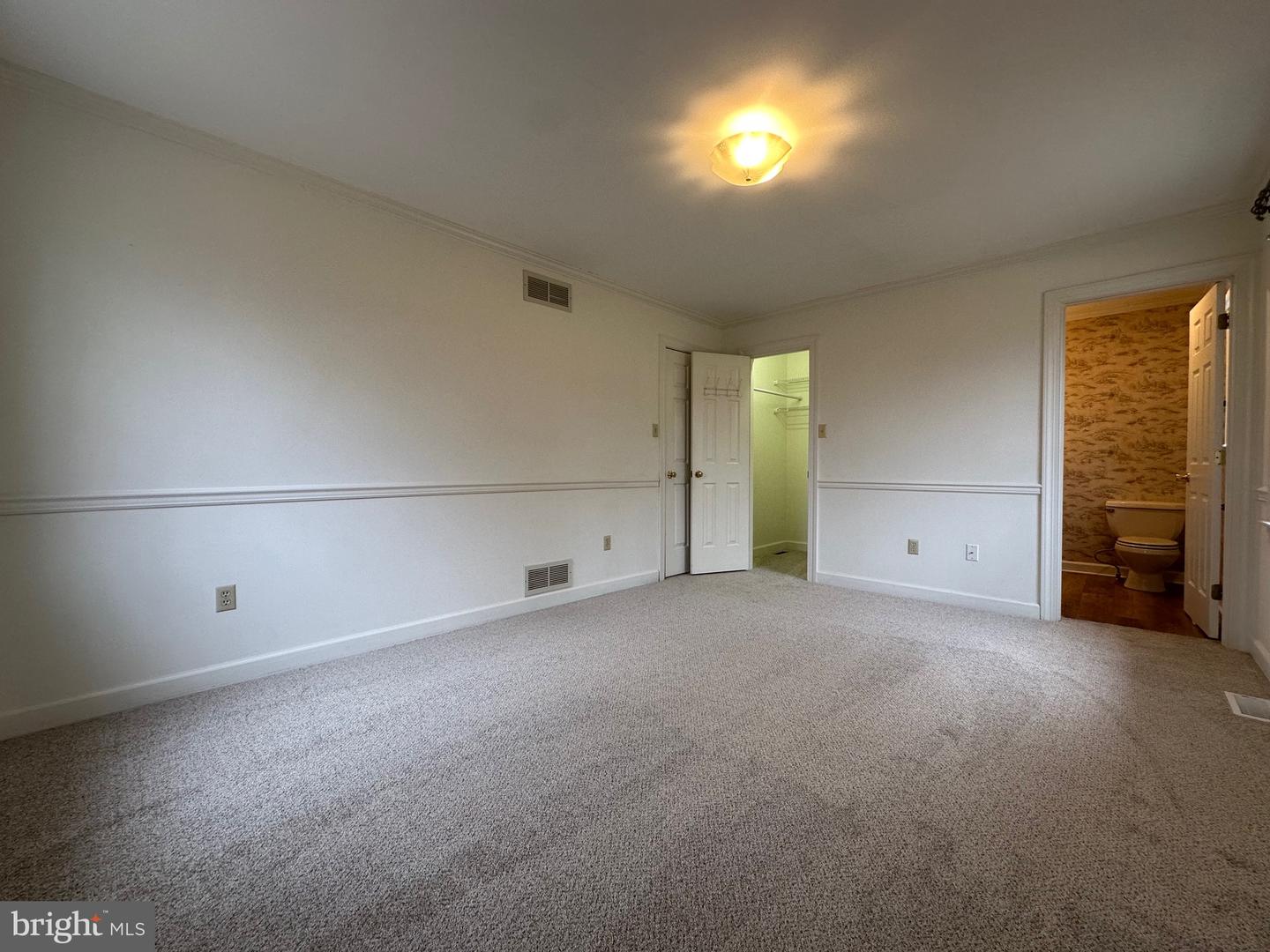519 ORCHARD DALE DR, CLEAR BROOK, Virginia 22624, 3 Bedrooms Bedrooms, ,2 BathroomsBathrooms,Residential,For sale,519 ORCHARD DALE DR,VAFV2034400 MLS # VAFV2034400