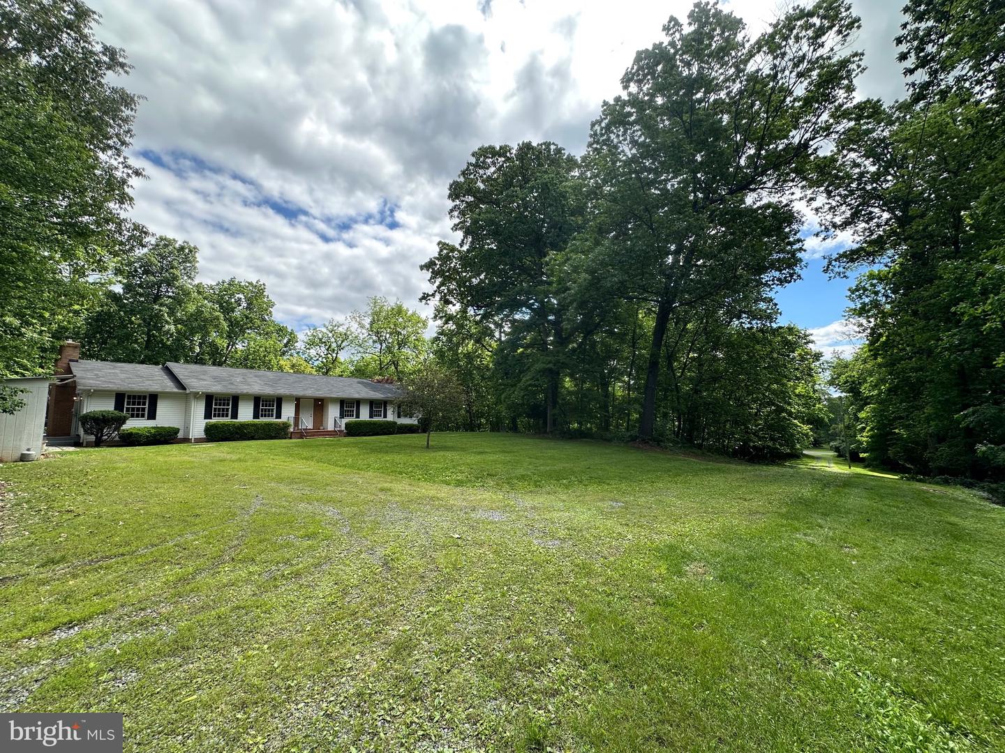 519 ORCHARD DALE DR, CLEAR BROOK, Virginia 22624, 3 Bedrooms Bedrooms, ,2 BathroomsBathrooms,Residential,For sale,519 ORCHARD DALE DR,VAFV2034400 MLS # VAFV2034400