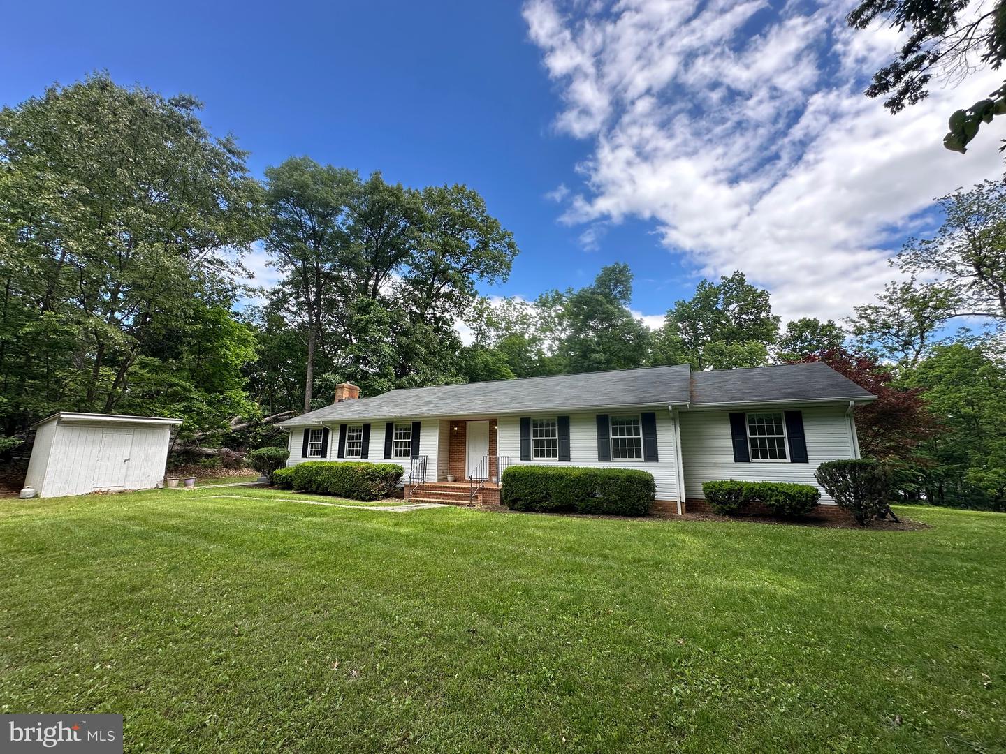 519 ORCHARD DALE DR, CLEAR BROOK, Virginia 22624, 3 Bedrooms Bedrooms, ,2 BathroomsBathrooms,Residential,For sale,519 ORCHARD DALE DR,VAFV2034400 MLS # VAFV2034400