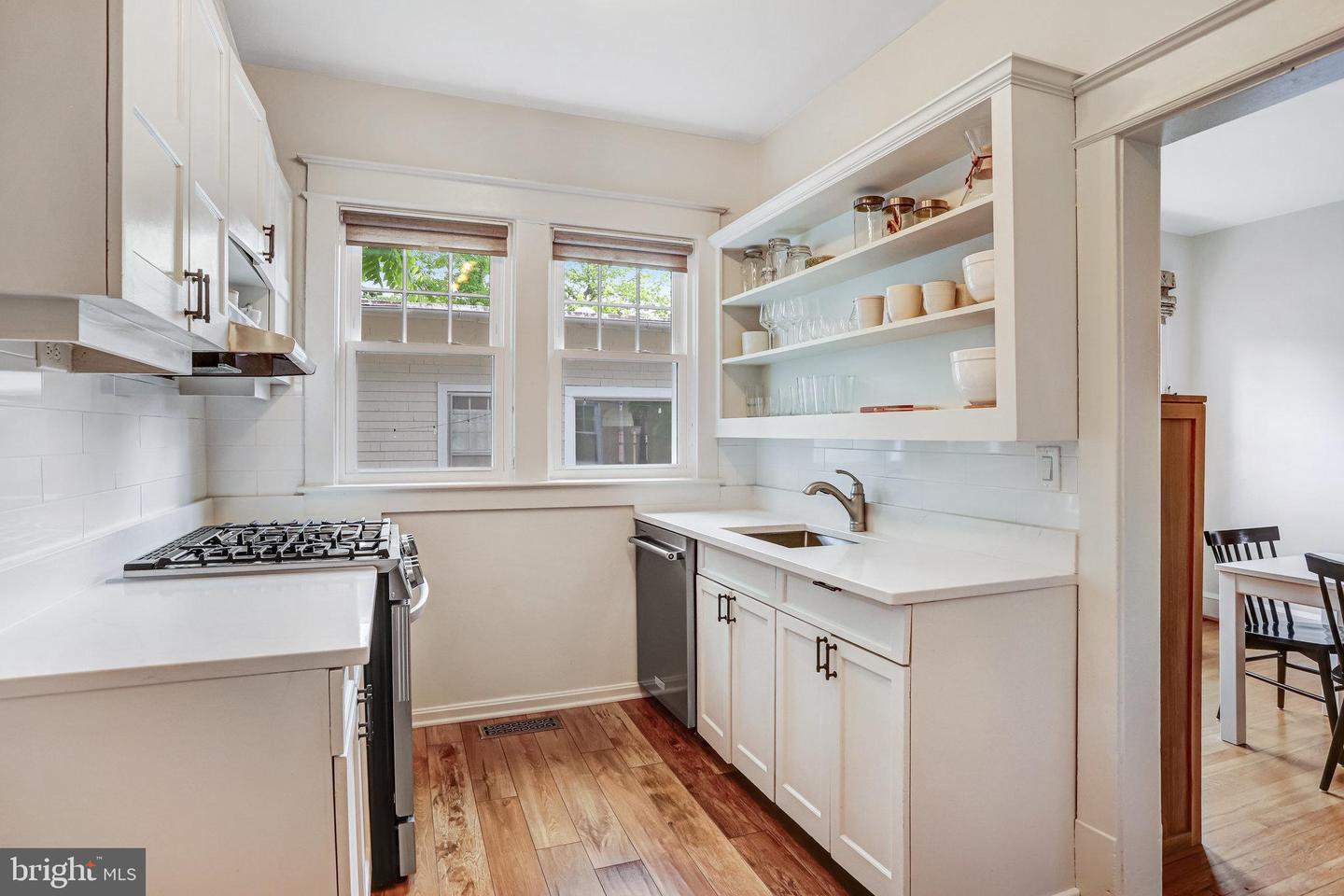 815 ASPEN ST NW, WASHINGTON, District Of Columbia 20012, 3 Bedrooms Bedrooms, ,2 BathroomsBathrooms,Residential,For sale,815 ASPEN ST NW,DCDC2202436 MLS # DCDC2202436