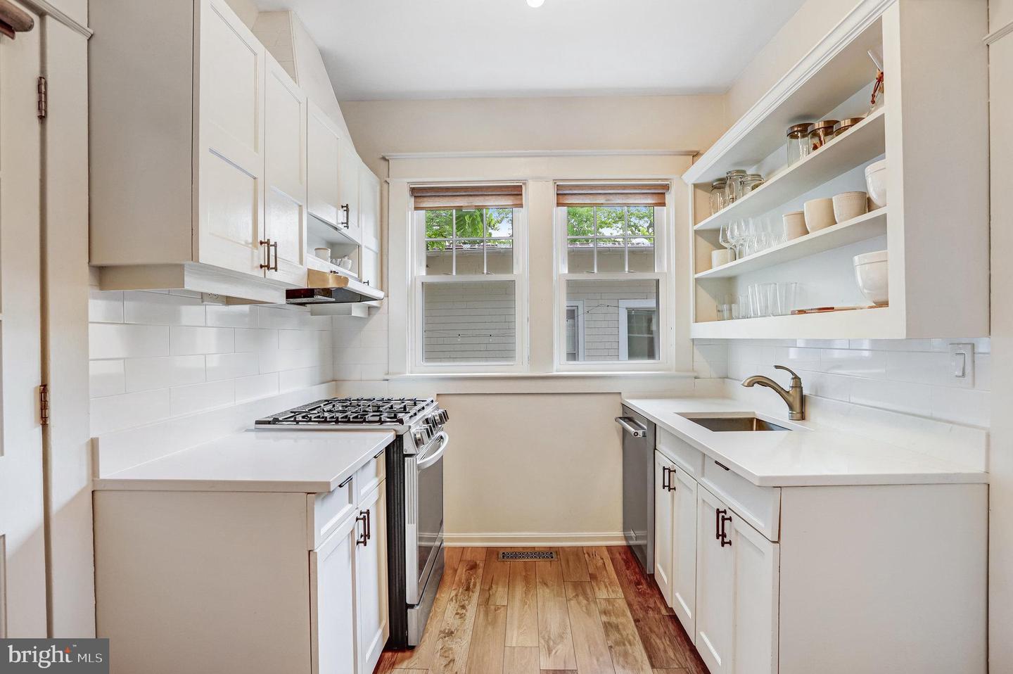 815 ASPEN ST NW, WASHINGTON, District Of Columbia 20012, 3 Bedrooms Bedrooms, ,2 BathroomsBathrooms,Residential,For sale,815 ASPEN ST NW,DCDC2202436 MLS # DCDC2202436