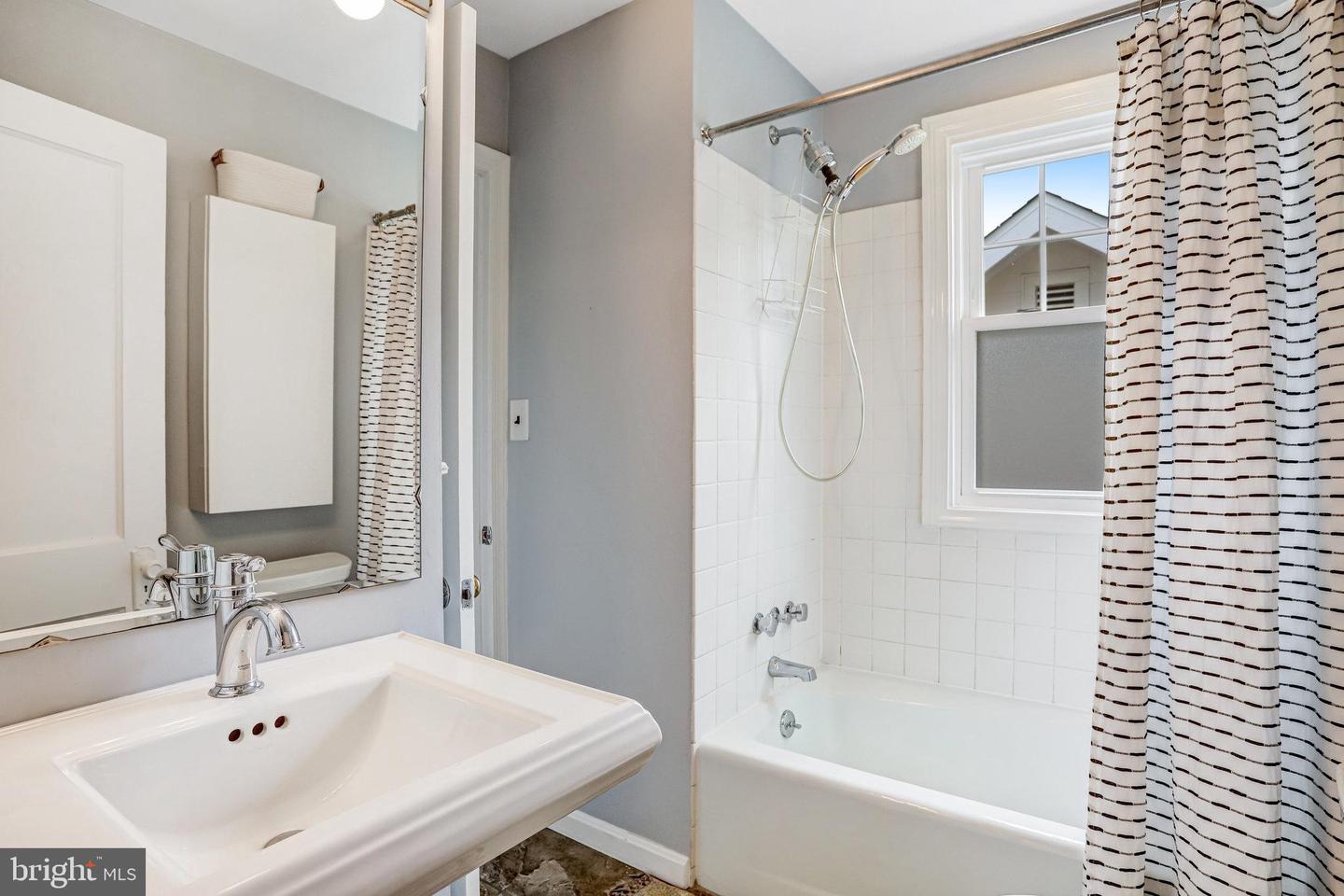 815 ASPEN ST NW, WASHINGTON, District Of Columbia 20012, 3 Bedrooms Bedrooms, ,2 BathroomsBathrooms,Residential,For sale,815 ASPEN ST NW,DCDC2202436 MLS # DCDC2202436