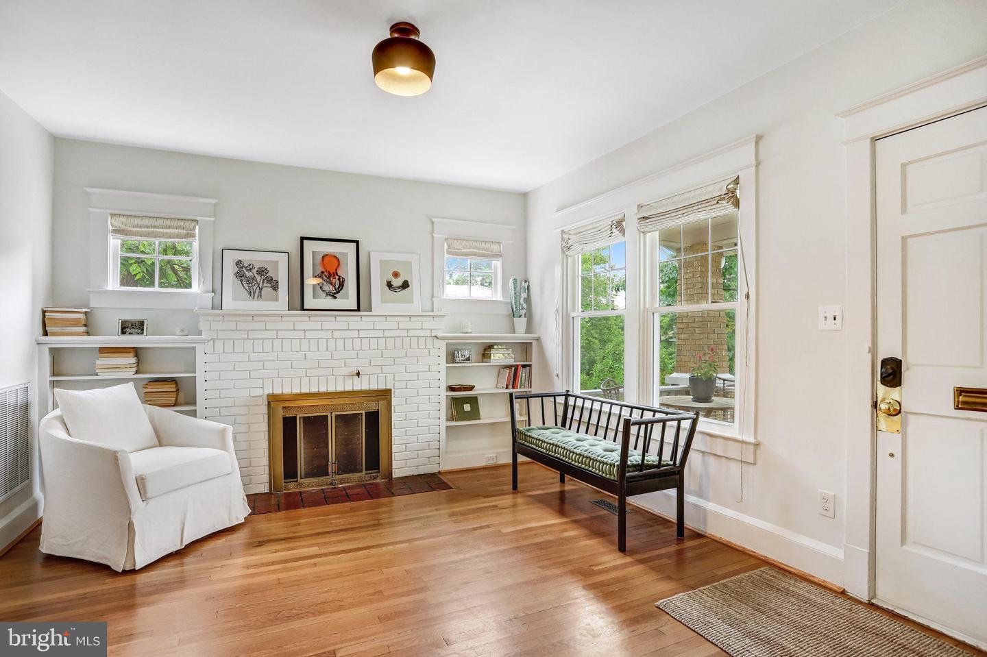 815 ASPEN ST NW, WASHINGTON, District Of Columbia 20012, 3 Bedrooms Bedrooms, ,2 BathroomsBathrooms,Residential,For sale,815 ASPEN ST NW,DCDC2202436 MLS # DCDC2202436