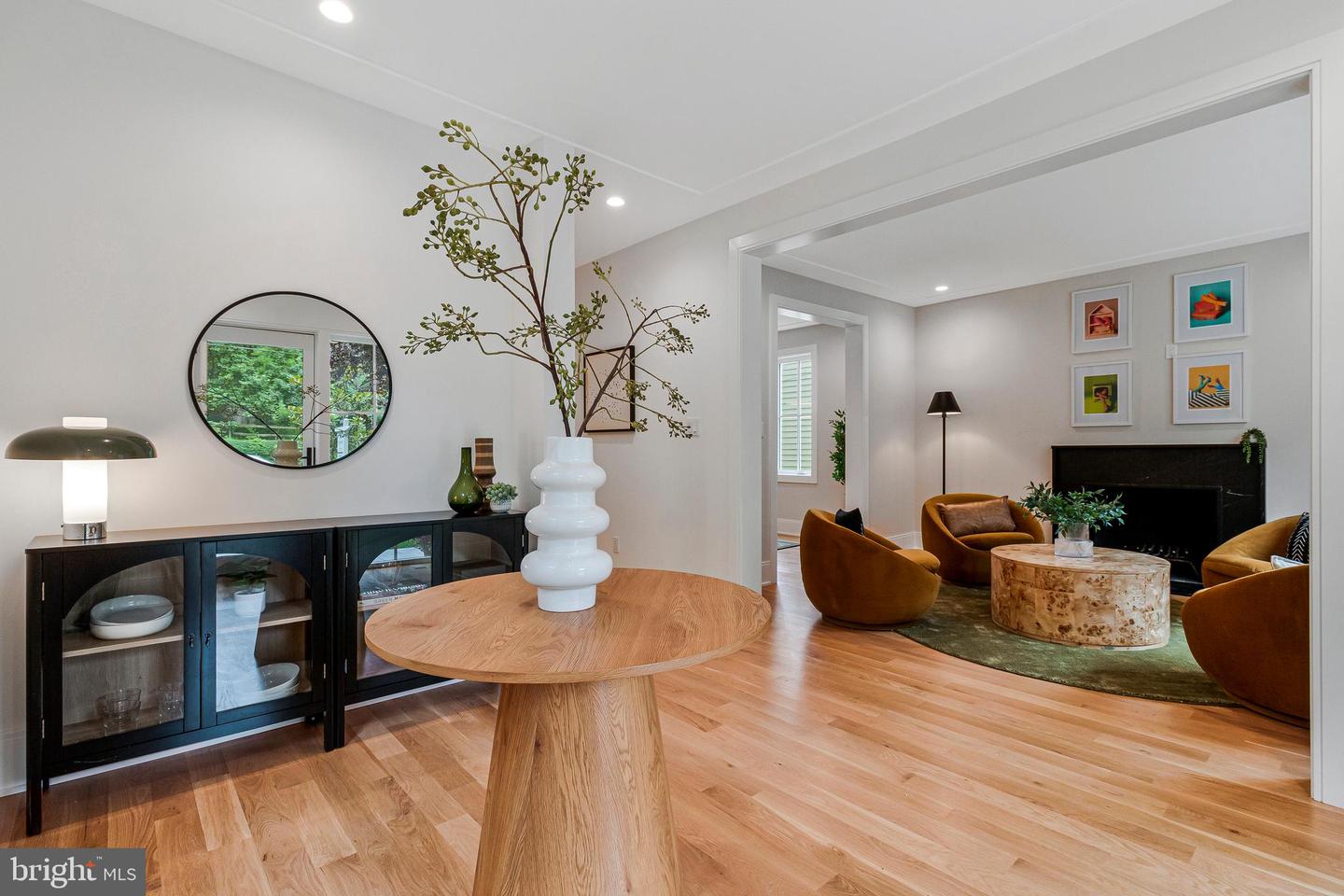 6120 30TH ST NW, WASHINGTON, District Of Columbia 20015, 6 Bedrooms Bedrooms, ,4 BathroomsBathrooms,Residential,For sale,6120 30TH ST NW,DCDC2202370 MLS # DCDC2202370
