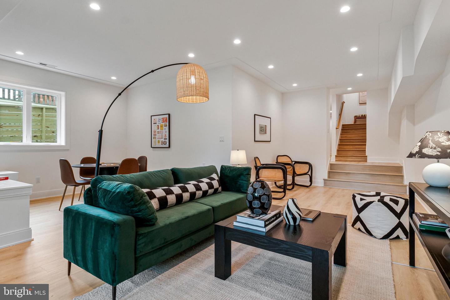6120 30TH ST NW, WASHINGTON, District Of Columbia 20015, 6 Bedrooms Bedrooms, ,4 BathroomsBathrooms,Residential,For sale,6120 30TH ST NW,DCDC2202370 MLS # DCDC2202370