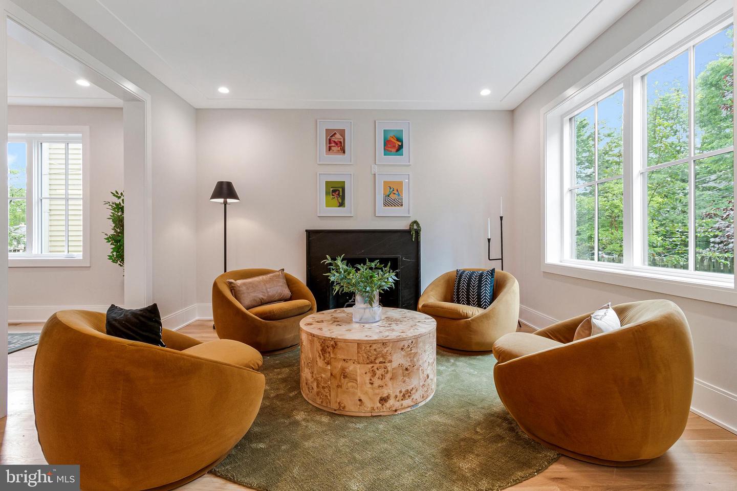 6120 30TH ST NW, WASHINGTON, District Of Columbia 20015, 6 Bedrooms Bedrooms, ,4 BathroomsBathrooms,Residential,For sale,6120 30TH ST NW,DCDC2202370 MLS # DCDC2202370