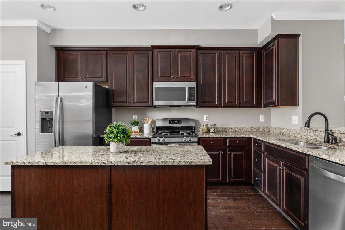 41745 MCMONAGLE SQ, ALDIE, Virginia 20105, 3 Bedrooms Bedrooms, ,3 BathroomsBathrooms,Residential,For sale,41745 MCMONAGLE SQ,VALO2097748 MLS # VALO2097748