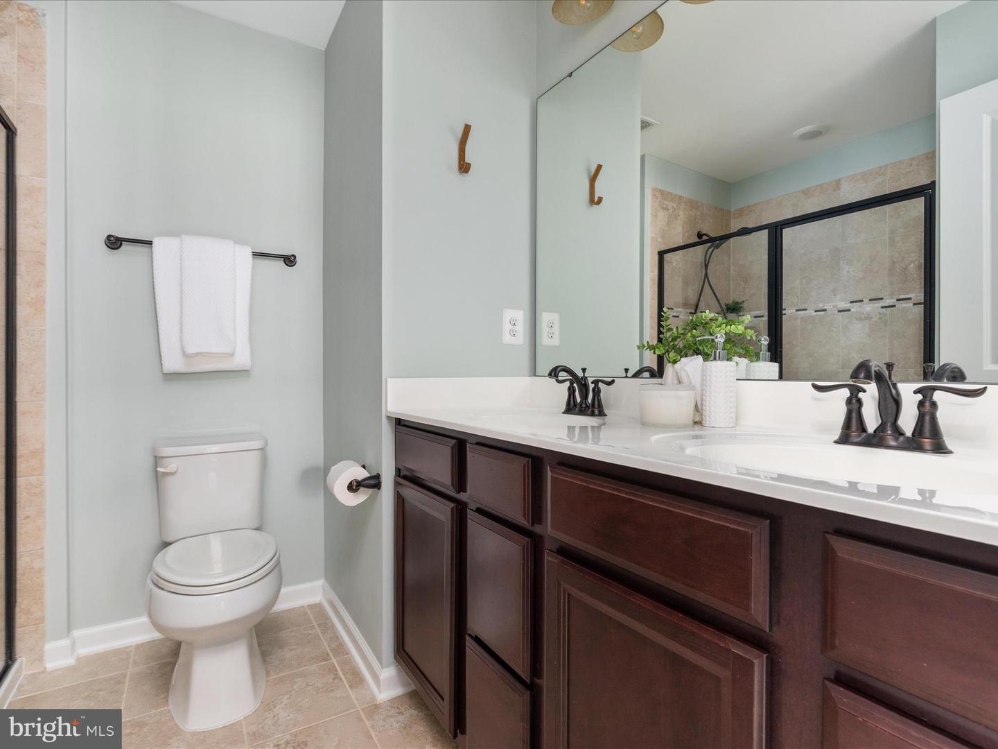 41745 MCMONAGLE SQ, ALDIE, Virginia 20105, 3 Bedrooms Bedrooms, ,3 BathroomsBathrooms,Residential,For sale,41745 MCMONAGLE SQ,VALO2097748 MLS # VALO2097748