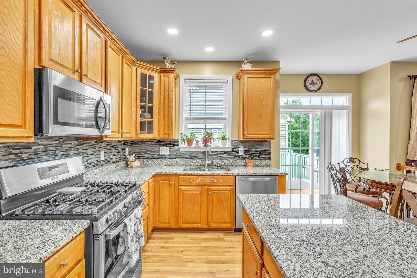 4141 PHILENA ST, DUMFRIES, Virginia 22025, 6 Bedrooms Bedrooms, ,3 BathroomsBathrooms,Residential,For sale,4141 PHILENA ST,VAPW2095584 MLS # VAPW2095584