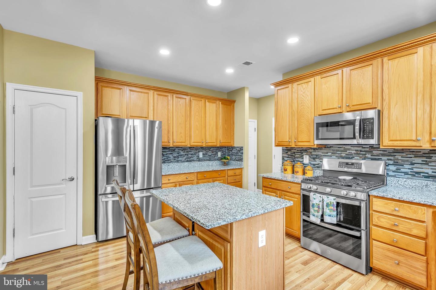 4141 PHILENA ST, DUMFRIES, Virginia 22025, 6 Bedrooms Bedrooms, ,3 BathroomsBathrooms,Residential,For sale,4141 PHILENA ST,VAPW2095584 MLS # VAPW2095584