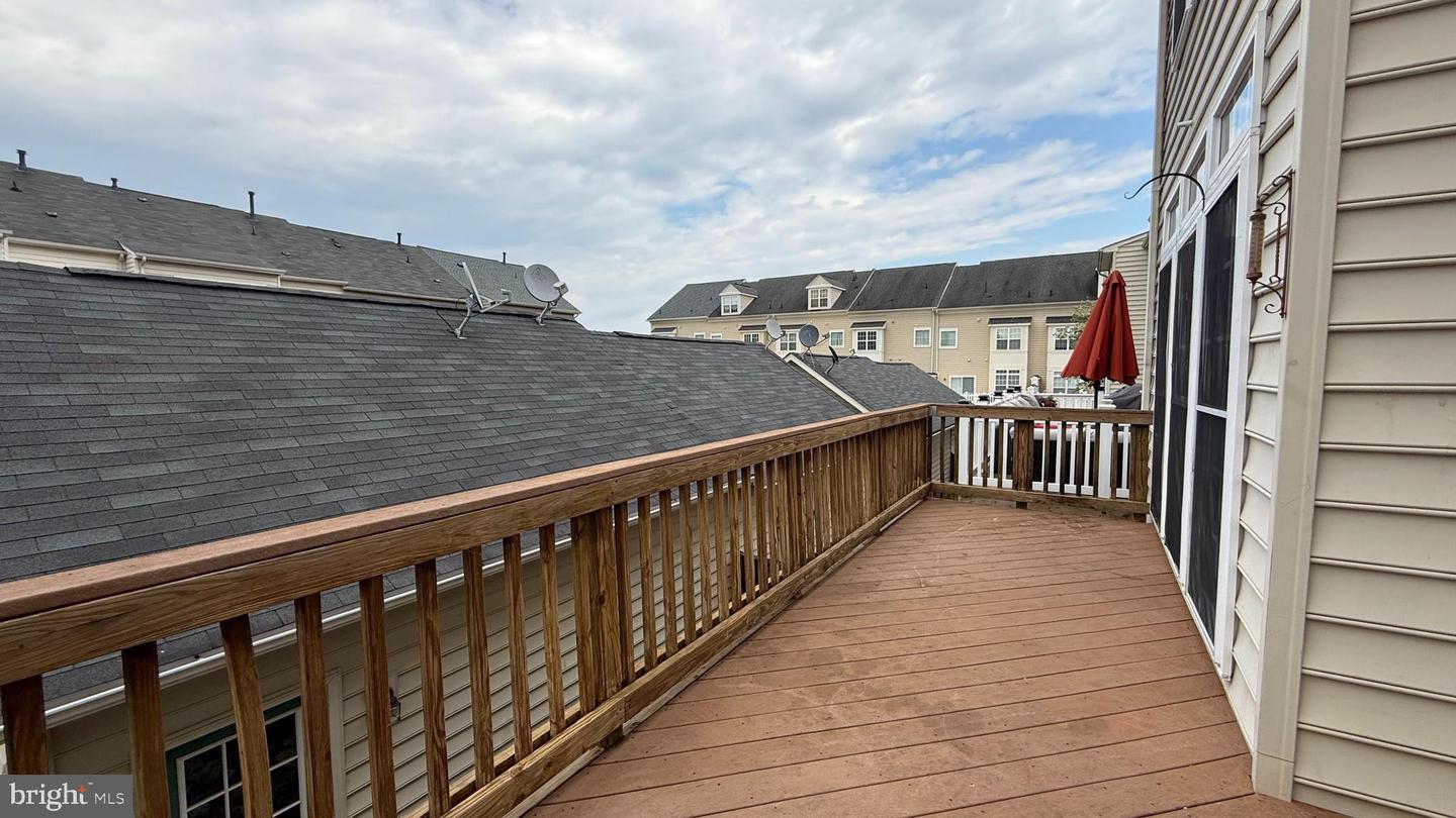 4906 DASHIELL PL, WOODBRIDGE, Virginia 22192, 4 Bedrooms Bedrooms, ,2 BathroomsBathrooms,Residential,For sale,4906 DASHIELL PL,VAPW2095594 MLS # VAPW2095594