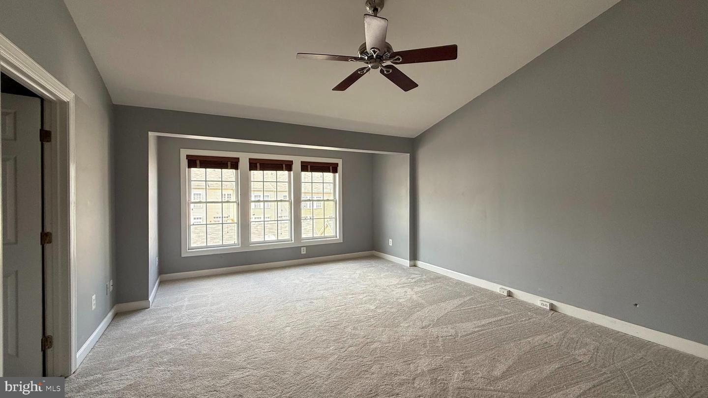 4906 DASHIELL PL, WOODBRIDGE, Virginia 22192, 4 Bedrooms Bedrooms, ,2 BathroomsBathrooms,Residential,For sale,4906 DASHIELL PL,VAPW2095594 MLS # VAPW2095594