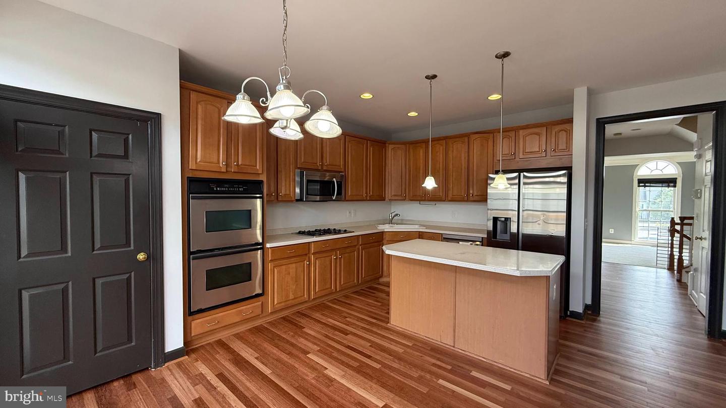 4906 DASHIELL PL, WOODBRIDGE, Virginia 22192, 4 Bedrooms Bedrooms, ,2 BathroomsBathrooms,Residential,For sale,4906 DASHIELL PL,VAPW2095594 MLS # VAPW2095594