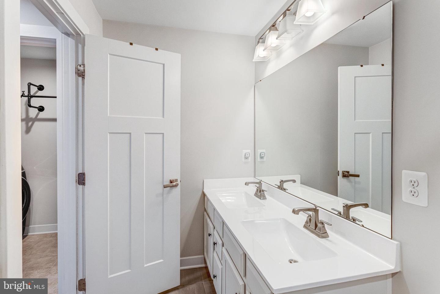 2517 SWEET CLOVER CT, DUMFRIES, Virginia 22026, 4 Bedrooms Bedrooms, ,3 BathroomsBathrooms,Residential,For sale,2517 SWEET CLOVER CT,VAPW2095606 MLS # VAPW2095606