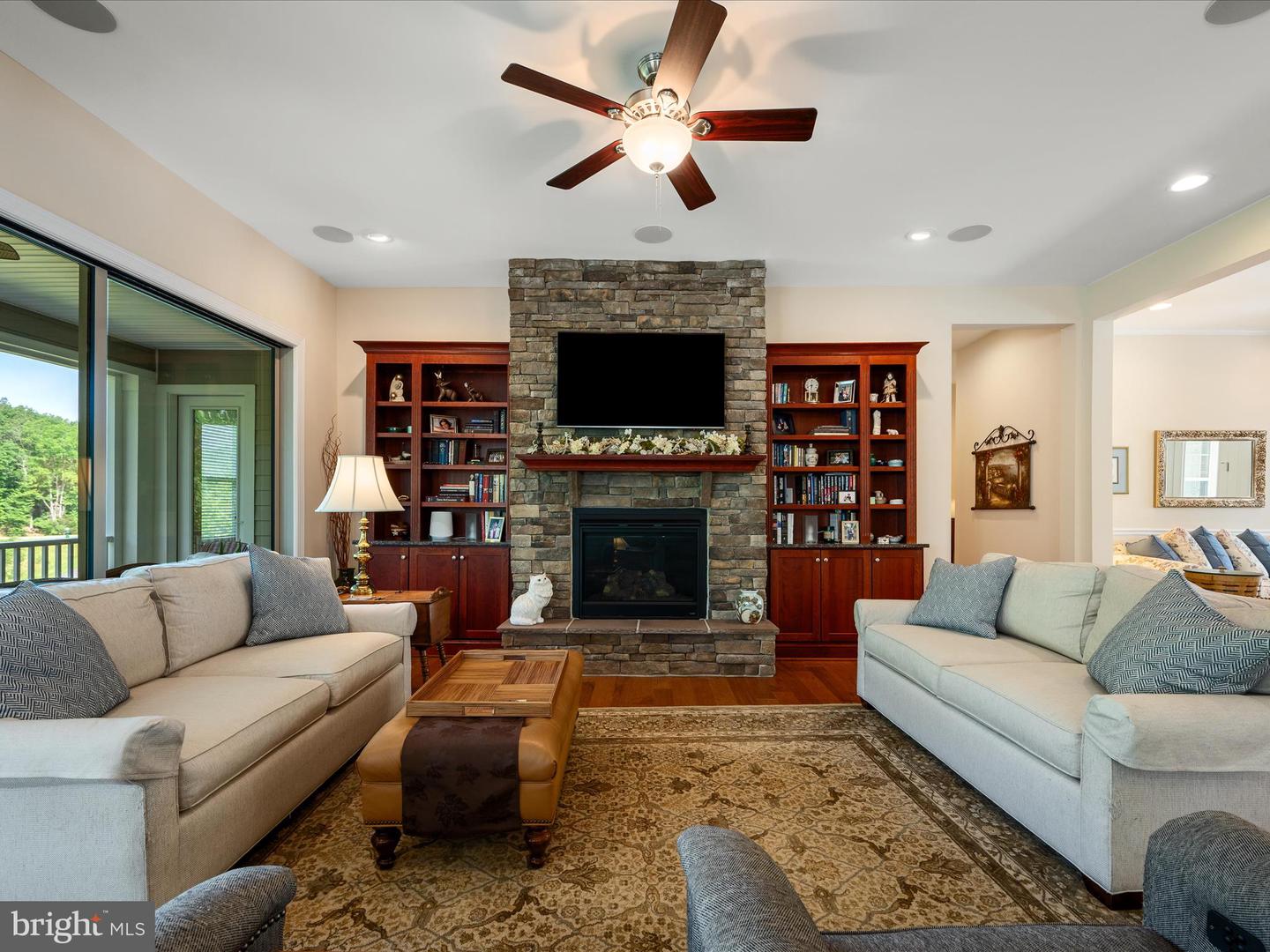 130 GROSBEAK CT, LAKE FREDERICK, Virginia 22630, 4 Bedrooms Bedrooms, ,3 BathroomsBathrooms,Residential,For sale,130 GROSBEAK CT,VAFV2034446 MLS # VAFV2034446
