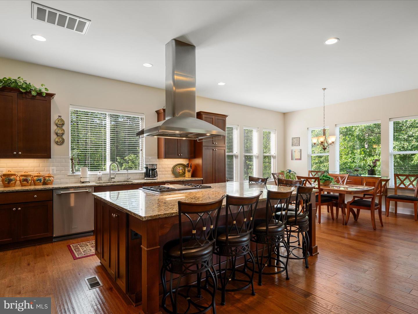 130 GROSBEAK CT, LAKE FREDERICK, Virginia 22630, 4 Bedrooms Bedrooms, ,3 BathroomsBathrooms,Residential,For sale,130 GROSBEAK CT,VAFV2034446 MLS # VAFV2034446