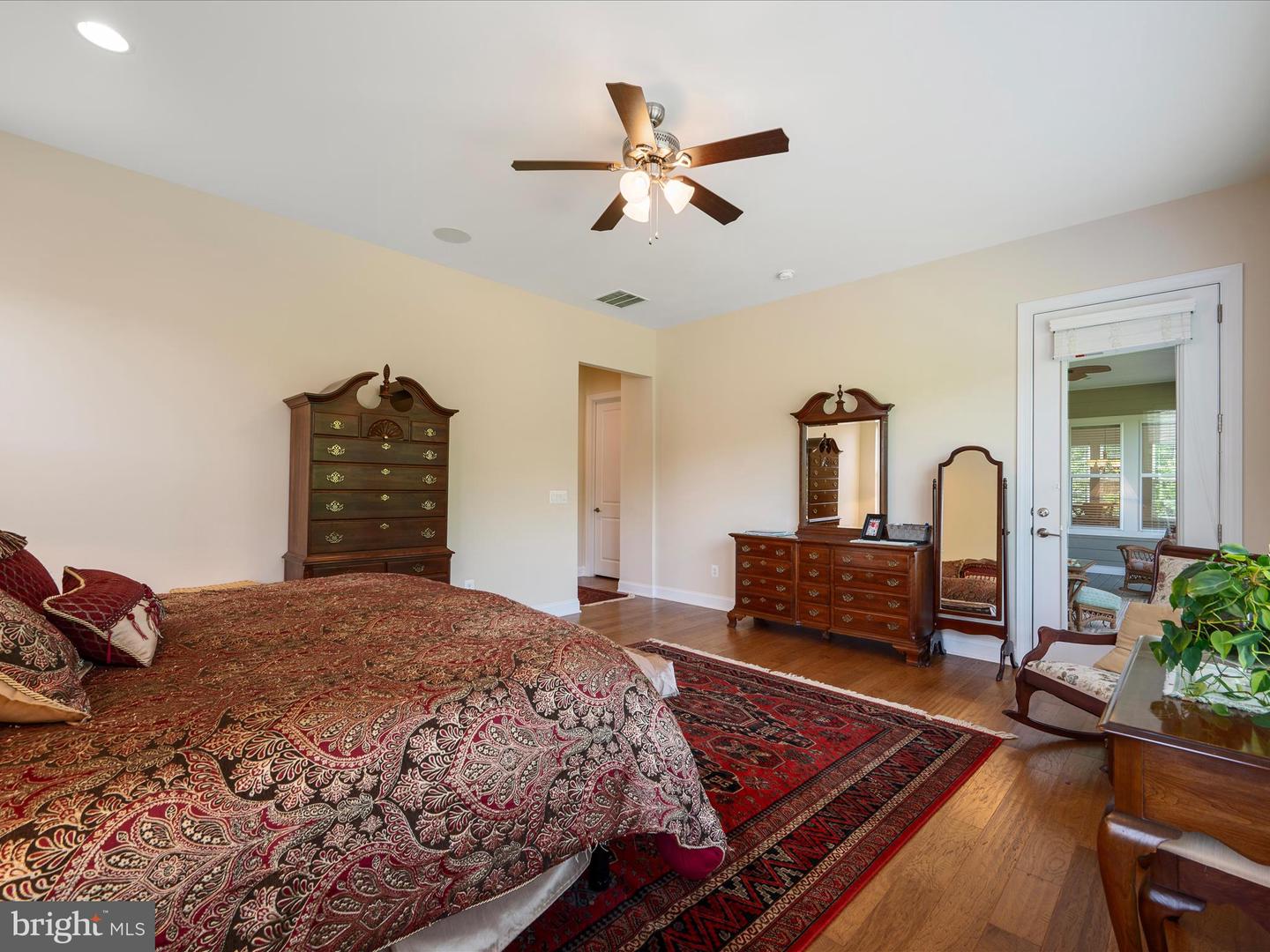 130 GROSBEAK CT, LAKE FREDERICK, Virginia 22630, 4 Bedrooms Bedrooms, ,3 BathroomsBathrooms,Residential,For sale,130 GROSBEAK CT,VAFV2034446 MLS # VAFV2034446