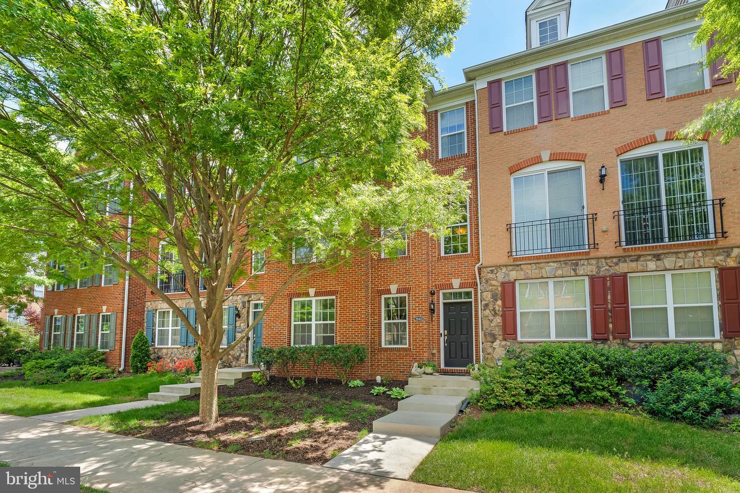 23412 BERKELEY MEADOWS DR, ASHBURN, Virginia 20148, 3 Bedrooms Bedrooms, ,3 BathroomsBathrooms,Residential,For sale,23412 BERKELEY MEADOWS DR,VALO2097924 MLS # VALO2097924