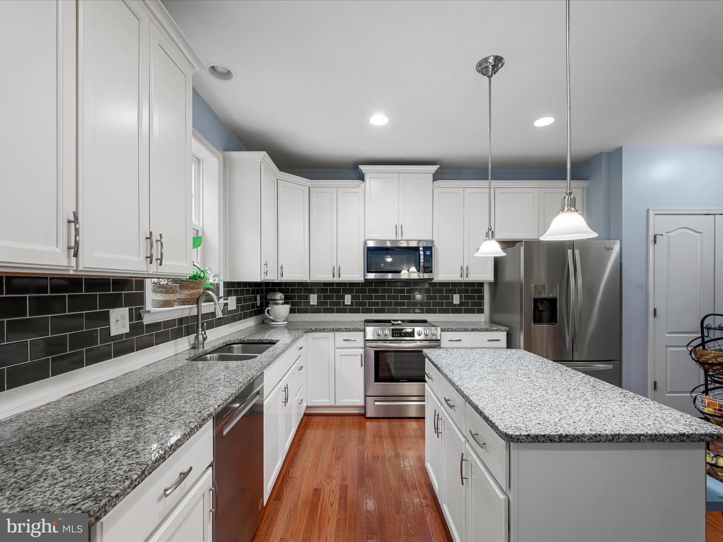 109 GREEN DR, CROSS JUNCTION, Virginia 22625, 4 Bedrooms Bedrooms, ,3 BathroomsBathrooms,Residential,For sale,109 GREEN DR,VAFV2034458 MLS # VAFV2034458