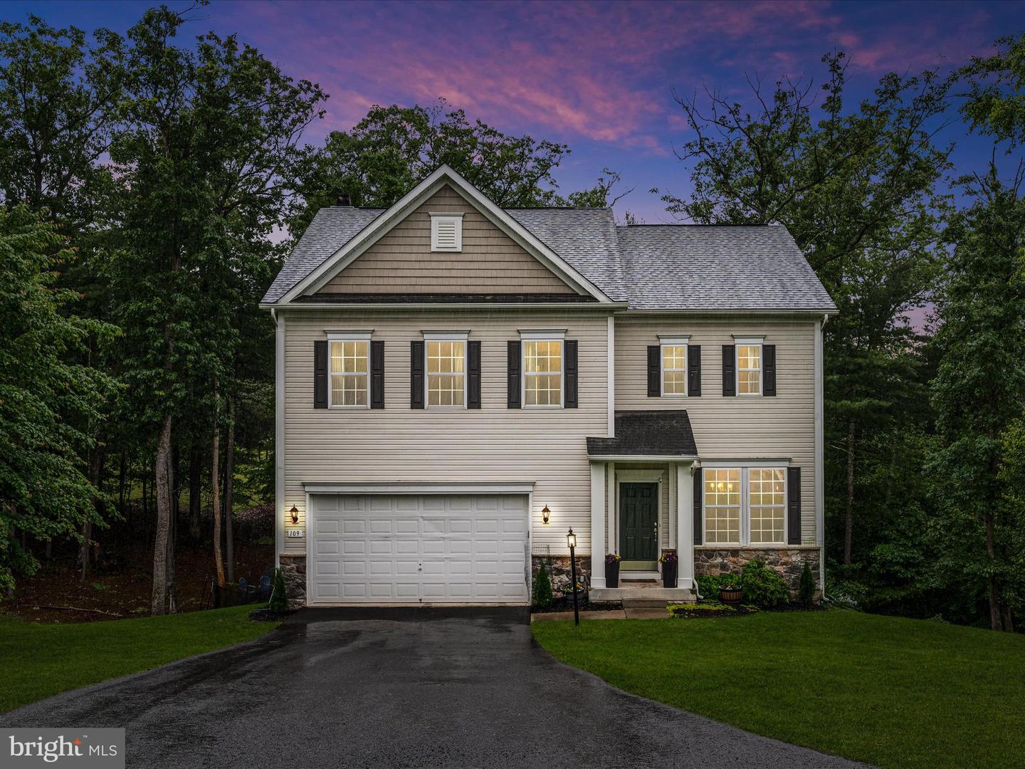 109 GREEN DR, CROSS JUNCTION, Virginia 22625, 4 Bedrooms Bedrooms, ,3 BathroomsBathrooms,Residential,For sale,109 GREEN DR,VAFV2034458 MLS # VAFV2034458