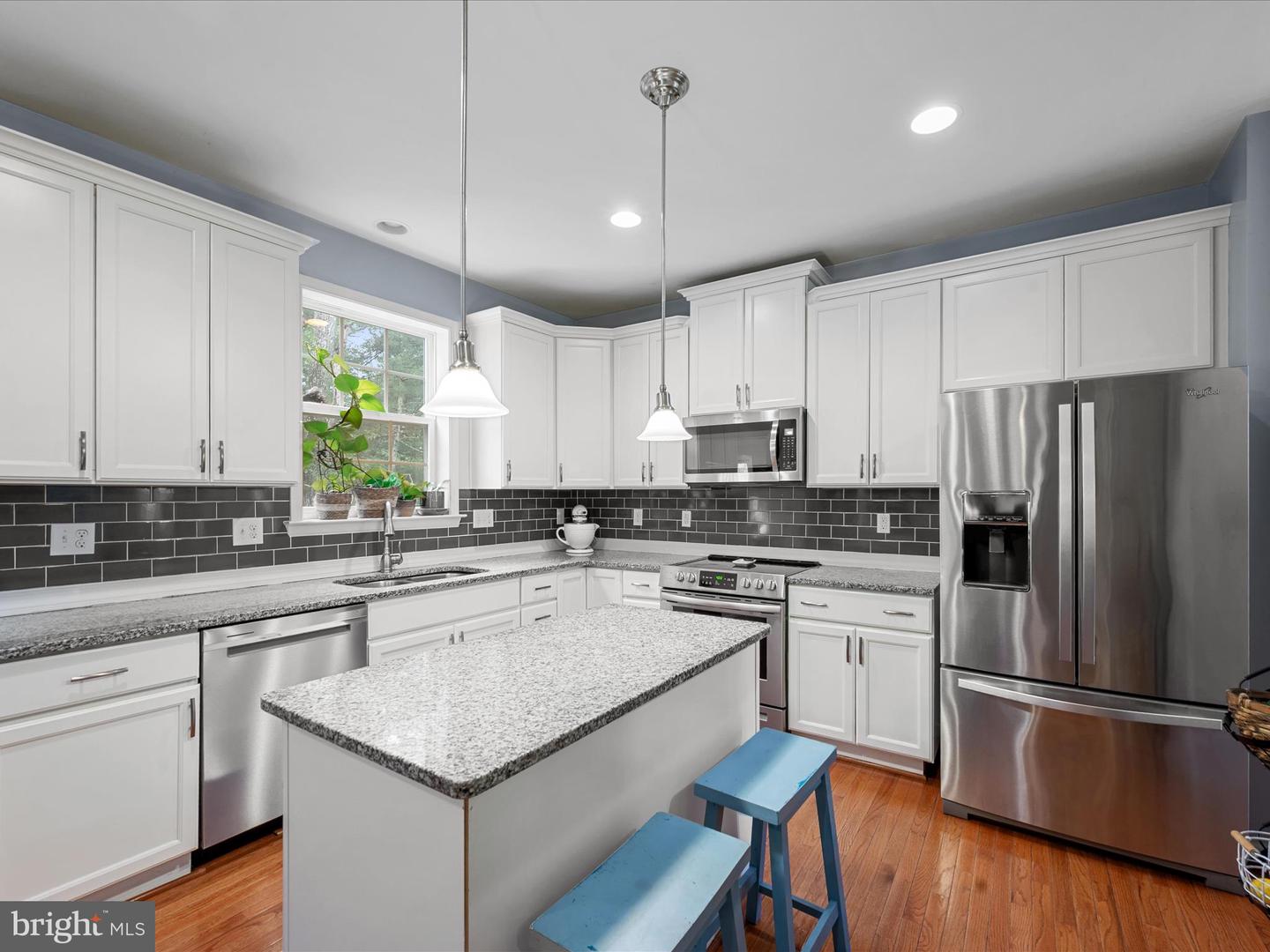 109 GREEN DR, CROSS JUNCTION, Virginia 22625, 4 Bedrooms Bedrooms, ,3 BathroomsBathrooms,Residential,For sale,109 GREEN DR,VAFV2034458 MLS # VAFV2034458