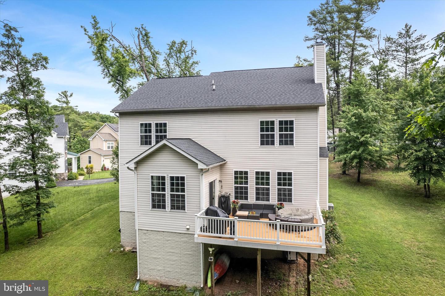 109 GREEN DR, CROSS JUNCTION, Virginia 22625, 4 Bedrooms Bedrooms, ,3 BathroomsBathrooms,Residential,For sale,109 GREEN DR,VAFV2034458 MLS # VAFV2034458