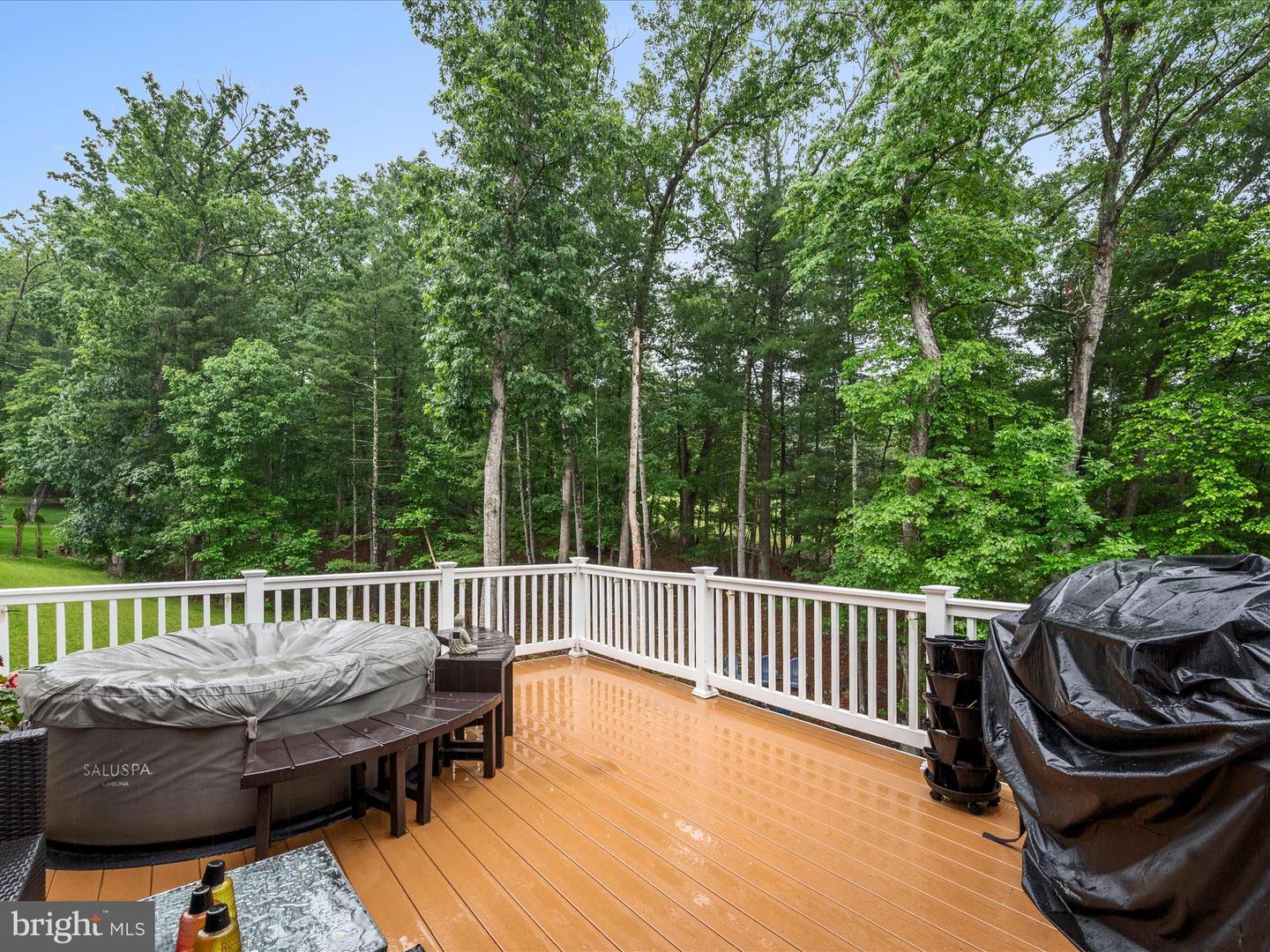 109 GREEN DR, CROSS JUNCTION, Virginia 22625, 4 Bedrooms Bedrooms, ,3 BathroomsBathrooms,Residential,For sale,109 GREEN DR,VAFV2034458 MLS # VAFV2034458