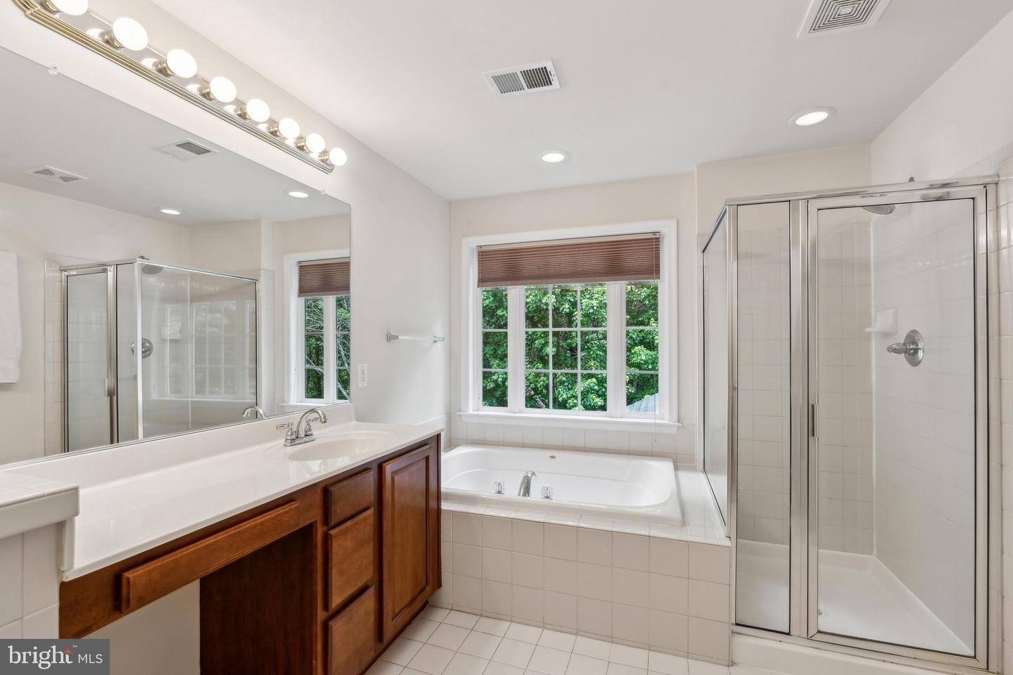14804 CARTAGENA DR, GAINESVILLE, Virginia 20155, 4 Bedrooms Bedrooms, ,3 BathroomsBathrooms,Residential,For sale,14804 CARTAGENA DR,VAPW2095550 MLS # VAPW2095550
