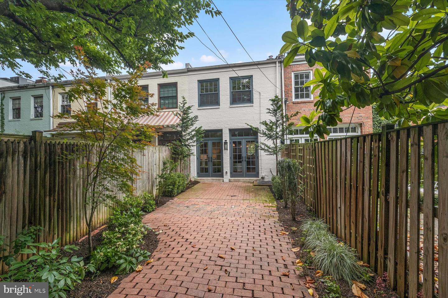 1524 32ND ST NW, WASHINGTON, District Of Columbia 20007, 2 Bedrooms Bedrooms, ,2 BathroomsBathrooms,Residential,For sale,1524 32ND ST NW,DCDC2202552 MLS # DCDC2202552