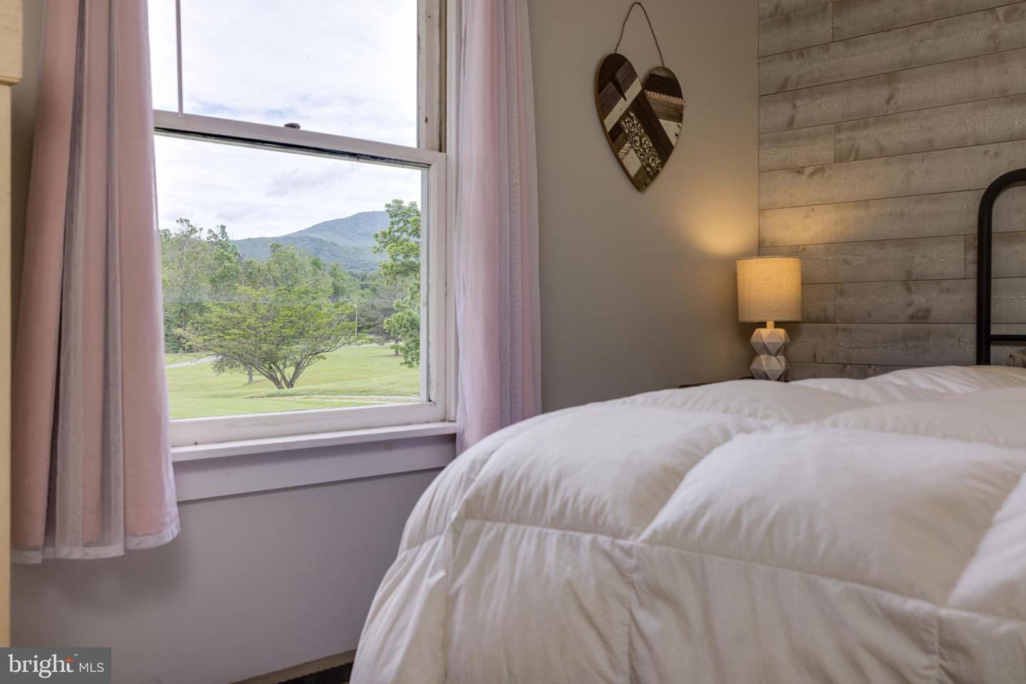235 PARKVIEW ESTATES RD, LURAY, Virginia 22835, 3 Bedrooms Bedrooms, ,2 BathroomsBathrooms,Residential,For sale,235 PARKVIEW ESTATES RD,VAPA2004956 MLS # VAPA2004956