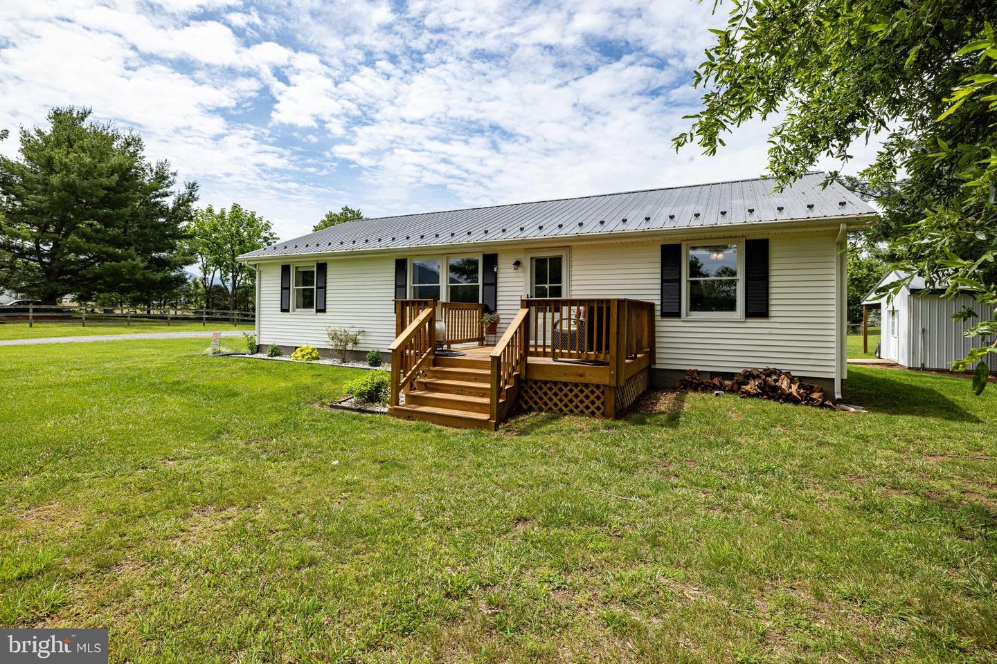235 PARKVIEW ESTATES RD, LURAY, Virginia 22835, 3 Bedrooms Bedrooms, ,2 BathroomsBathrooms,Residential,For sale,235 PARKVIEW ESTATES RD,VAPA2004956 MLS # VAPA2004956
