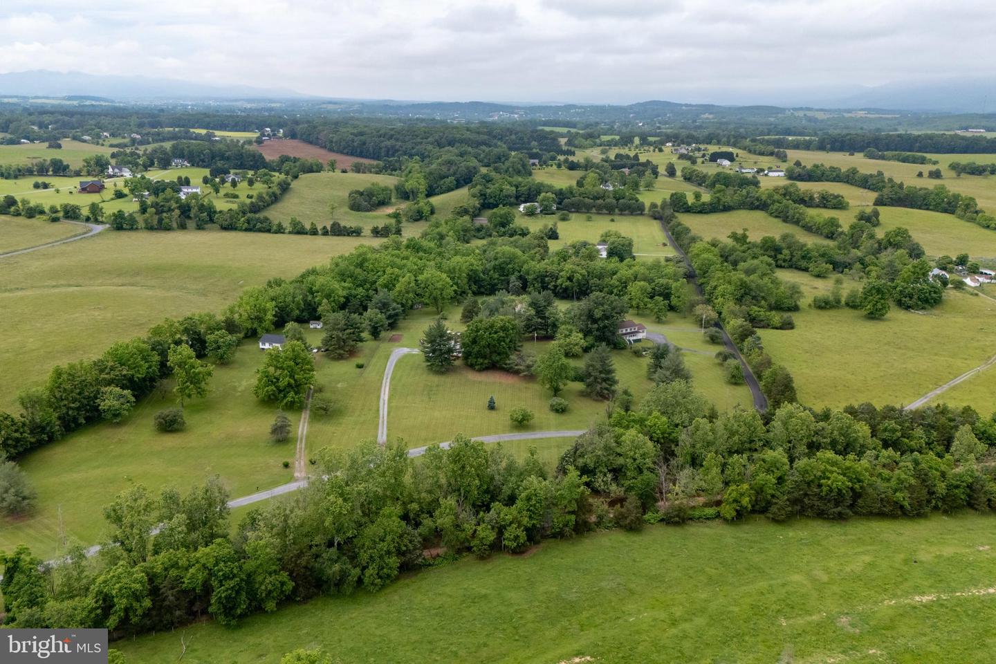 235 PARKVIEW ESTATES RD, LURAY, Virginia 22835, 3 Bedrooms Bedrooms, ,2 BathroomsBathrooms,Residential,For sale,235 PARKVIEW ESTATES RD,VAPA2004956 MLS # VAPA2004956