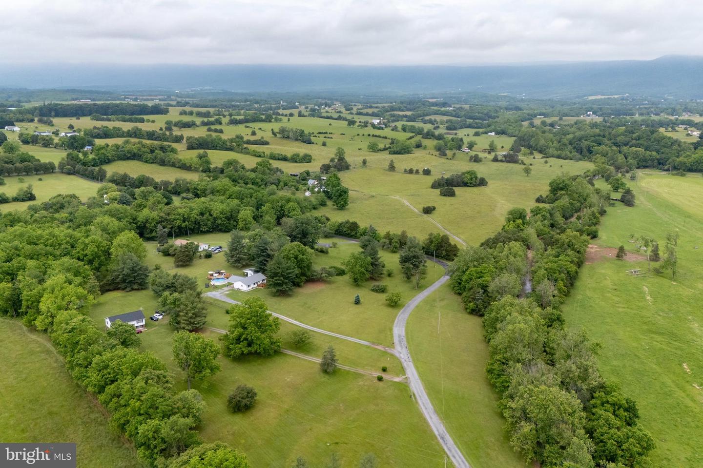 235 PARKVIEW ESTATES RD, LURAY, Virginia 22835, 3 Bedrooms Bedrooms, ,2 BathroomsBathrooms,Residential,For sale,235 PARKVIEW ESTATES RD,VAPA2004956 MLS # VAPA2004956