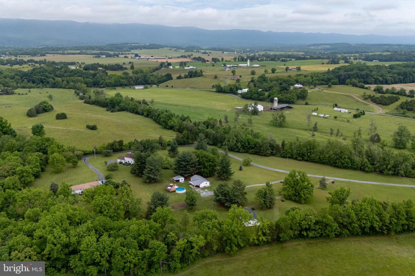 235 PARKVIEW ESTATES RD, LURAY, Virginia 22835, 3 Bedrooms Bedrooms, ,2 BathroomsBathrooms,Residential,For sale,235 PARKVIEW ESTATES RD,VAPA2004956 MLS # VAPA2004956