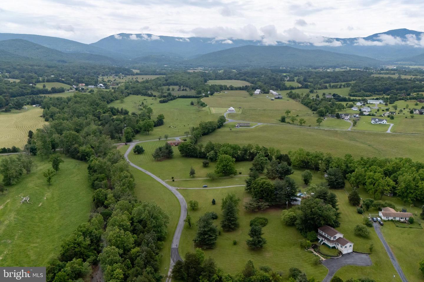 235 PARKVIEW ESTATES RD, LURAY, Virginia 22835, 3 Bedrooms Bedrooms, ,2 BathroomsBathrooms,Residential,For sale,235 PARKVIEW ESTATES RD,VAPA2004956 MLS # VAPA2004956