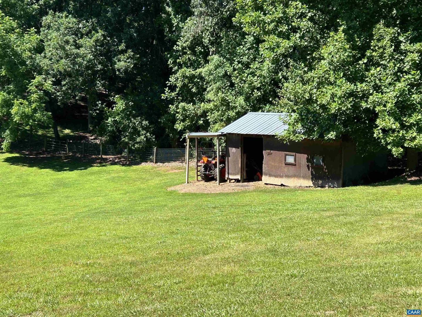 5205 WEST HOOVER RD, REVA, Virginia 22735, 4 Bedrooms Bedrooms, ,4 BathroomsBathrooms,Residential,For sale,5205 WEST HOOVER RD,664961 MLS # 664961