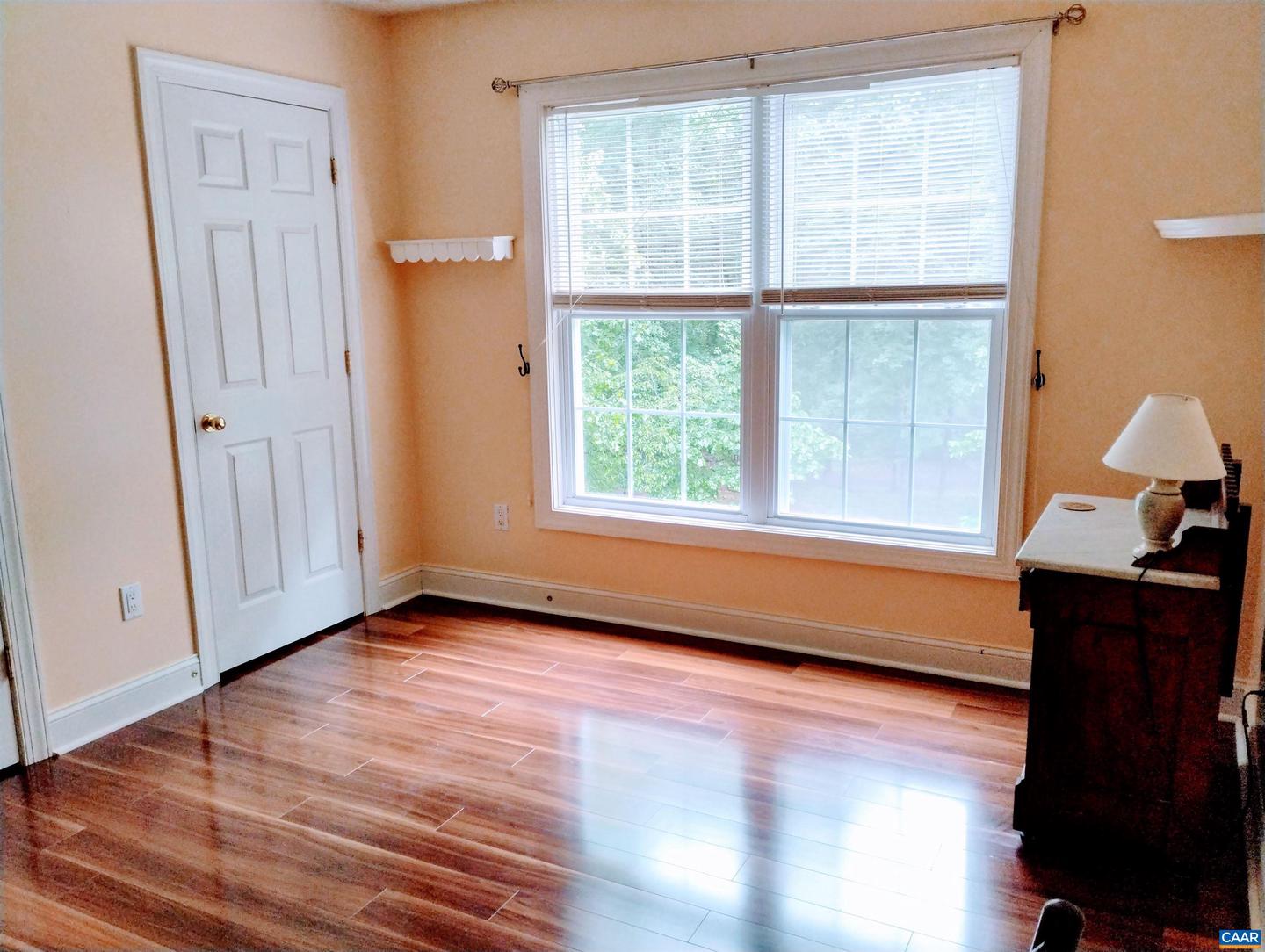 5205 WEST HOOVER RD, REVA, Virginia 22735, 4 Bedrooms Bedrooms, ,4 BathroomsBathrooms,Residential,For sale,5205 WEST HOOVER RD,664961 MLS # 664961
