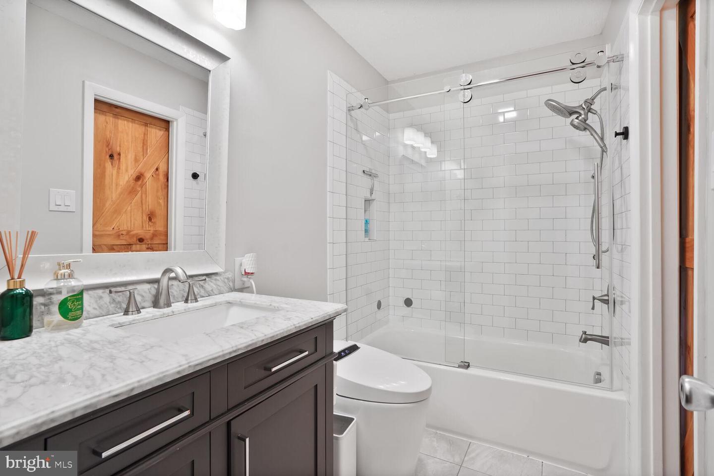 11106 BYRD DR, FAIRFAX, Virginia 22030, 4 Bedrooms Bedrooms, ,2 BathroomsBathrooms,Residential,For sale,11106 BYRD DR,VAFX2243436 MLS # VAFX2243436
