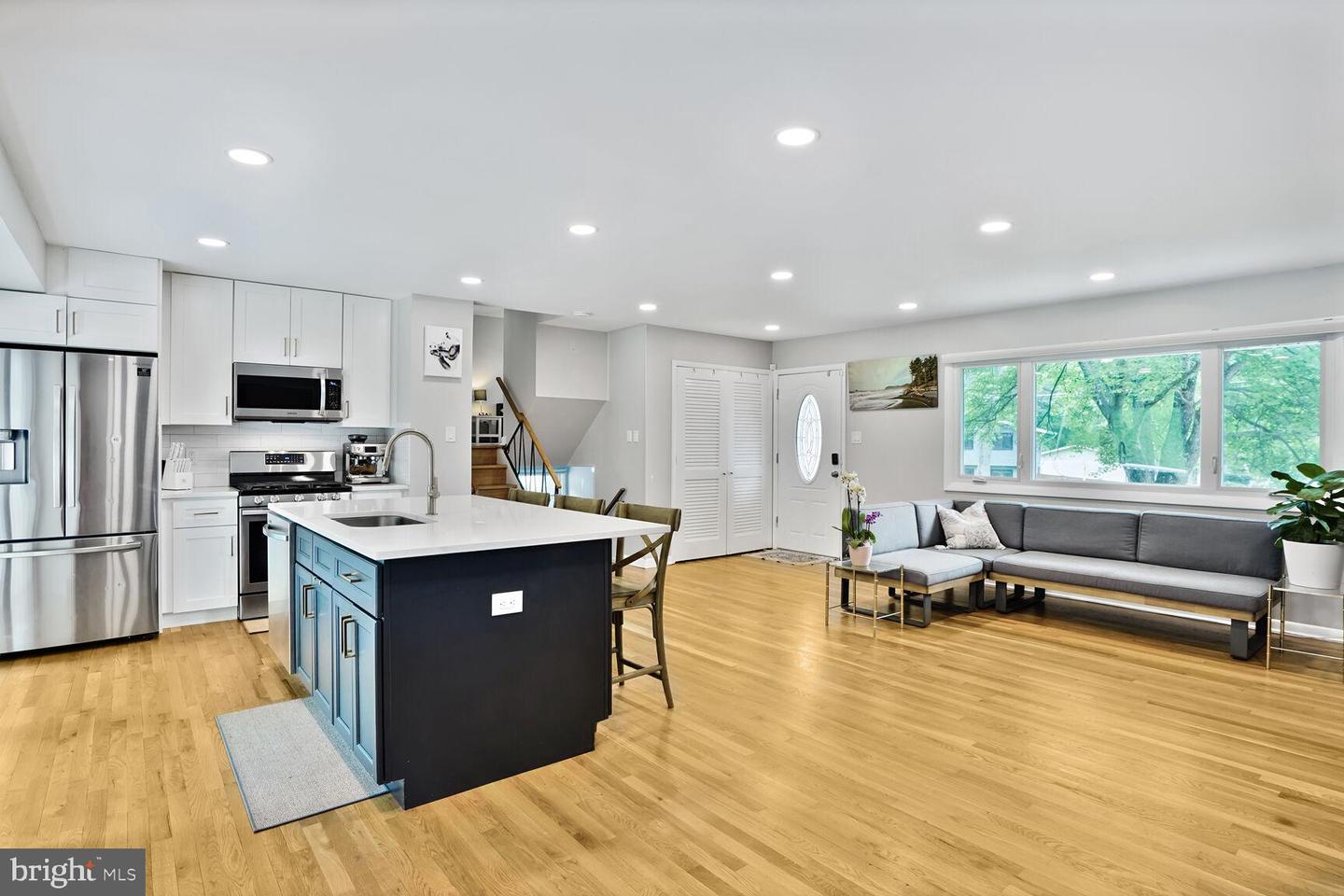 11106 BYRD DR, FAIRFAX, Virginia 22030, 4 Bedrooms Bedrooms, ,2 BathroomsBathrooms,Residential,For sale,11106 BYRD DR,VAFX2243436 MLS # VAFX2243436