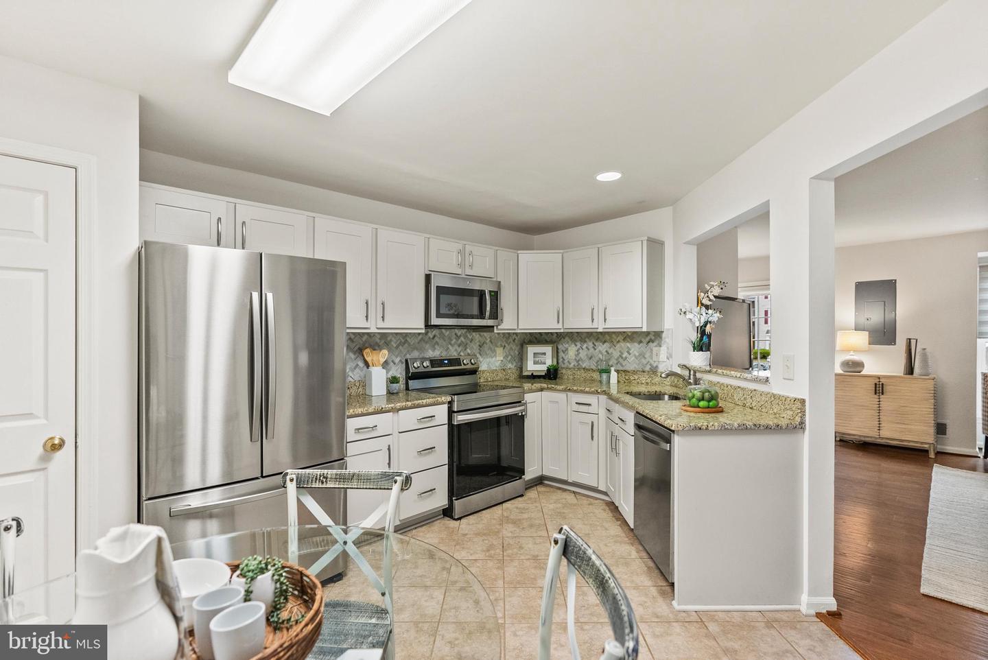 9217 CARDINAL FOREST LN #30, LORTON, Virginia 22079, 3 Bedrooms Bedrooms, ,2 BathroomsBathrooms,Residential,For sale,9217 CARDINAL FOREST LN #30,VAFX2243530 MLS # VAFX2243530