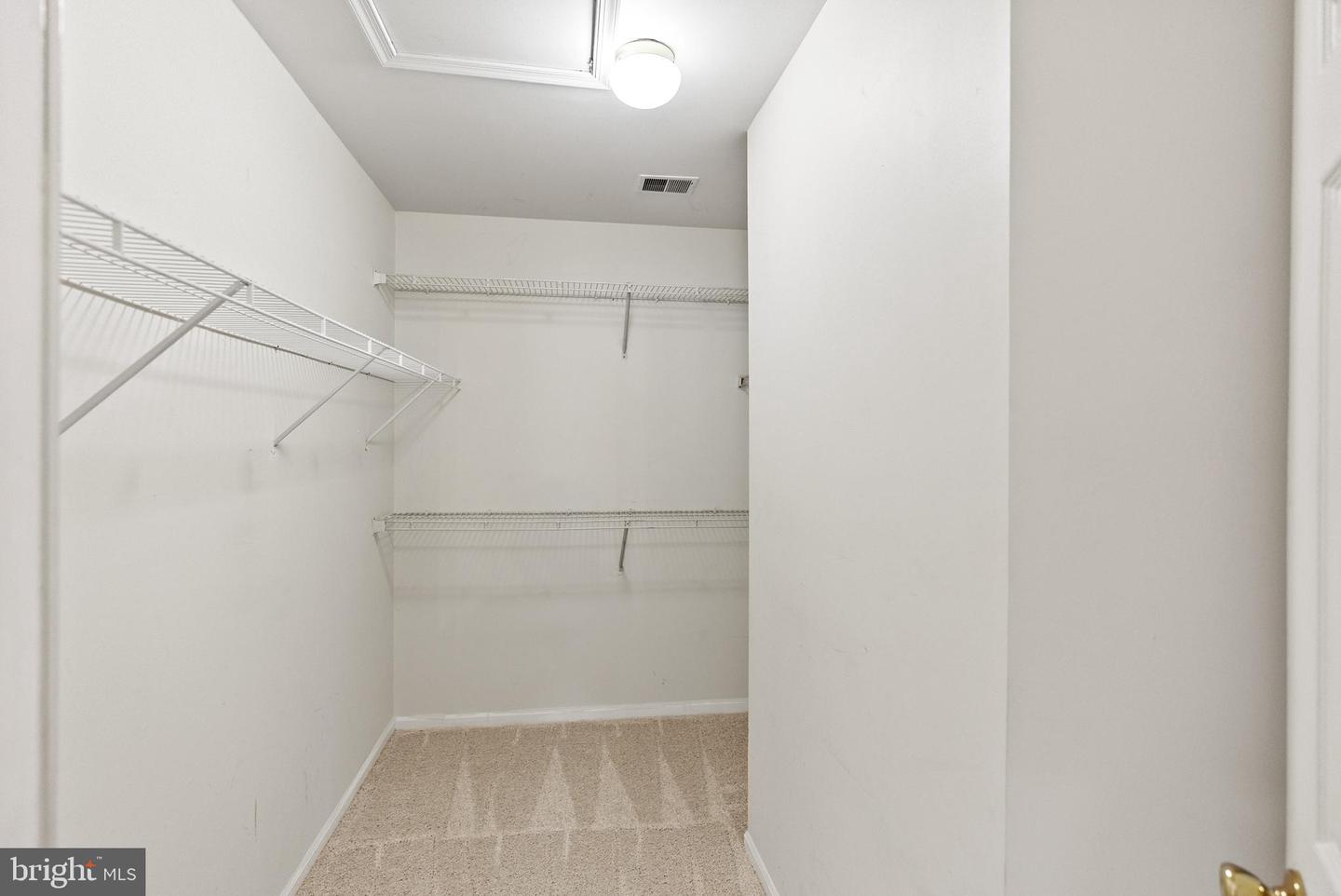 9217 CARDINAL FOREST LN #30, LORTON, Virginia 22079, 3 Bedrooms Bedrooms, ,2 BathroomsBathrooms,Residential,For sale,9217 CARDINAL FOREST LN #30,VAFX2243530 MLS # VAFX2243530