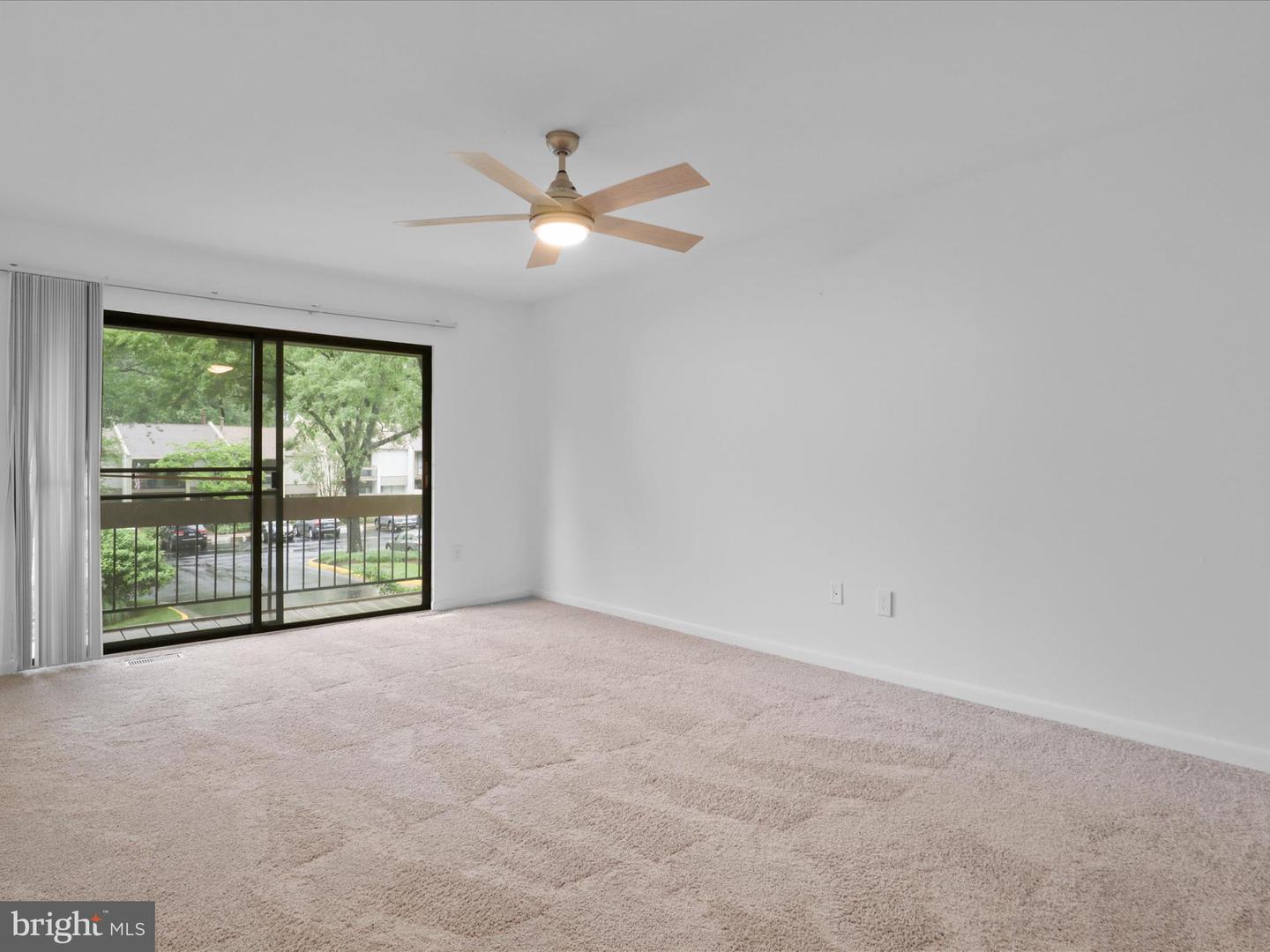 11627 NEWBRIDGE CT, RESTON, Virginia 20191, 3 Bedrooms Bedrooms, ,2 BathroomsBathrooms,Residential,For sale,11627 NEWBRIDGE CT,VAFX2243548 MLS # VAFX2243548