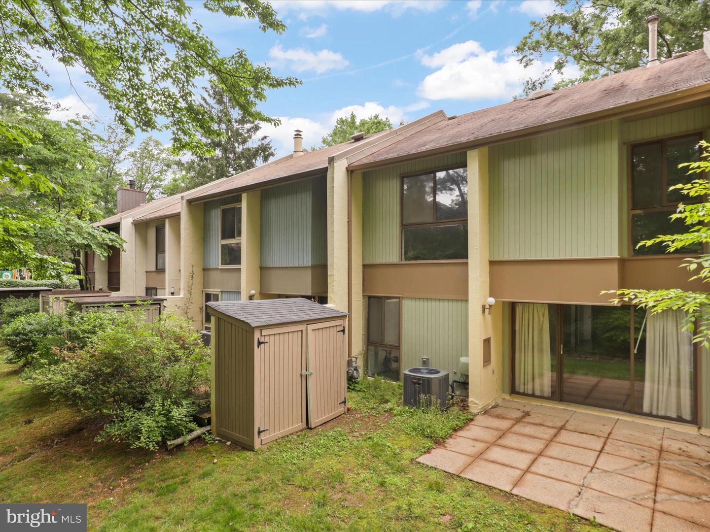 11627 NEWBRIDGE CT, RESTON, Virginia 20191, 3 Bedrooms Bedrooms, ,2 BathroomsBathrooms,Residential,For sale,11627 NEWBRIDGE CT,VAFX2243548 MLS # VAFX2243548