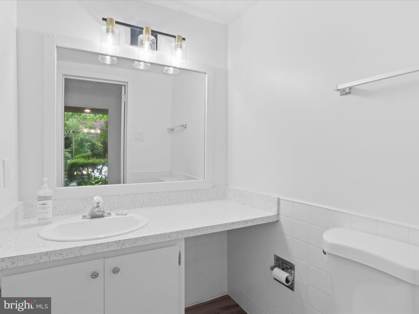 11627 NEWBRIDGE CT, RESTON, Virginia 20191, 3 Bedrooms Bedrooms, ,2 BathroomsBathrooms,Residential,For sale,11627 NEWBRIDGE CT,VAFX2243548 MLS # VAFX2243548
