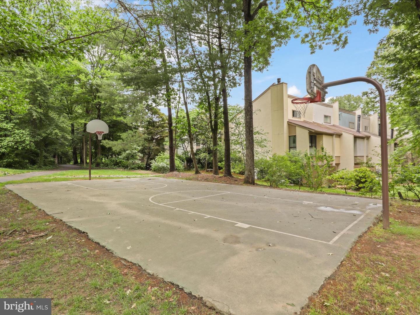 11627 NEWBRIDGE CT, RESTON, Virginia 20191, 3 Bedrooms Bedrooms, ,2 BathroomsBathrooms,Residential,For sale,11627 NEWBRIDGE CT,VAFX2243548 MLS # VAFX2243548