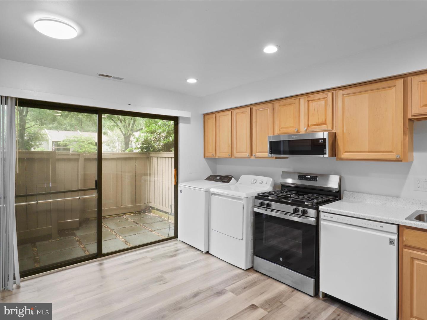 11627 NEWBRIDGE CT, RESTON, Virginia 20191, 3 Bedrooms Bedrooms, ,2 BathroomsBathrooms,Residential,For sale,11627 NEWBRIDGE CT,VAFX2243548 MLS # VAFX2243548