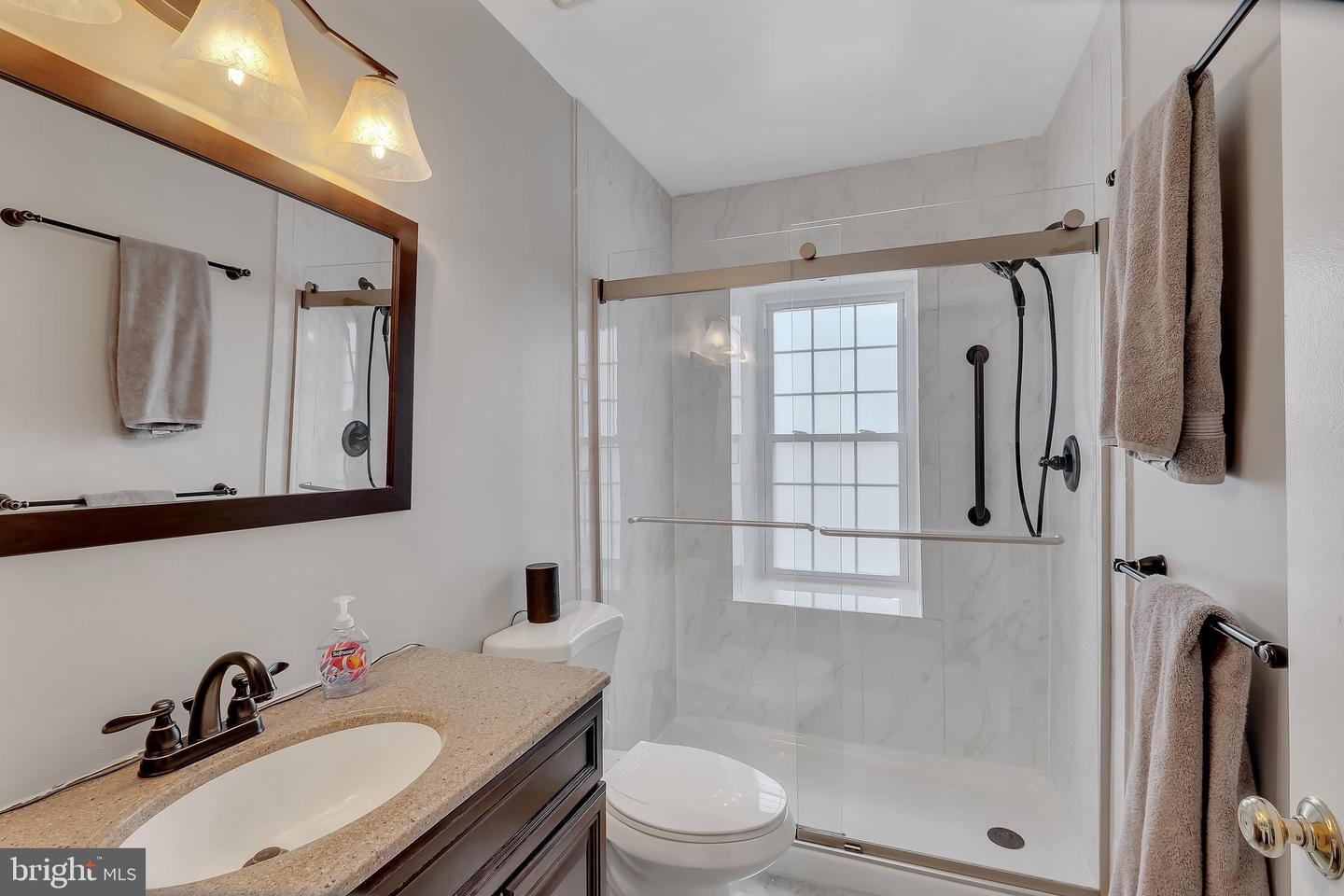 3331 LAKESIDE VIEW DR #6-8, FALLS CHURCH, Virginia 22041, 2 Bedrooms Bedrooms, ,2 BathroomsBathrooms,Residential,For sale,3331 LAKESIDE VIEW DR #6-8,VAFX2243494 MLS # VAFX2243494