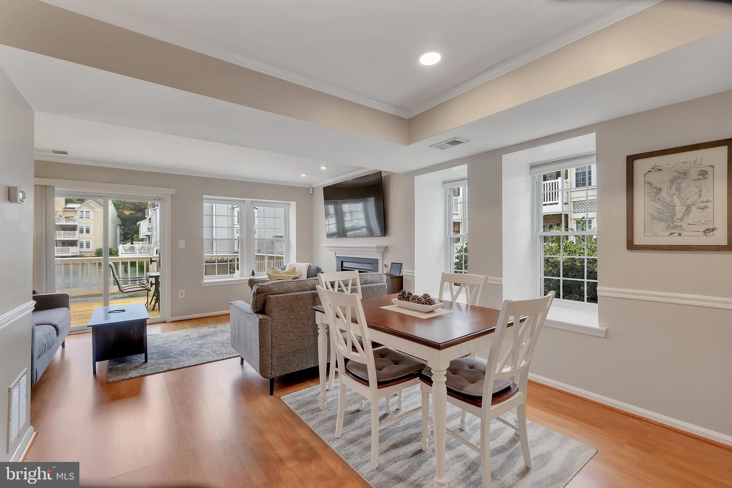 3331 LAKESIDE VIEW DR #6-8, FALLS CHURCH, Virginia 22041, 2 Bedrooms Bedrooms, ,2 BathroomsBathrooms,Residential,For sale,3331 LAKESIDE VIEW DR #6-8,VAFX2243494 MLS # VAFX2243494